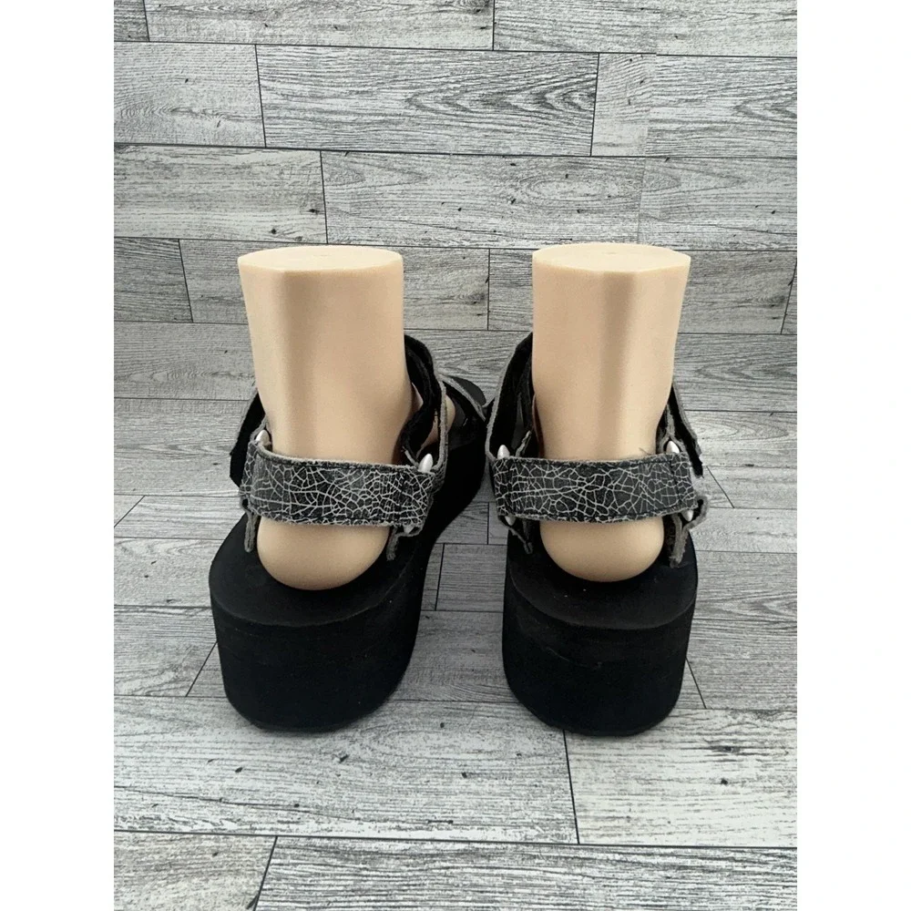 Teva Flatform Universal Shoes Womens Size 9 Black Crackle Strap Platform Sandals